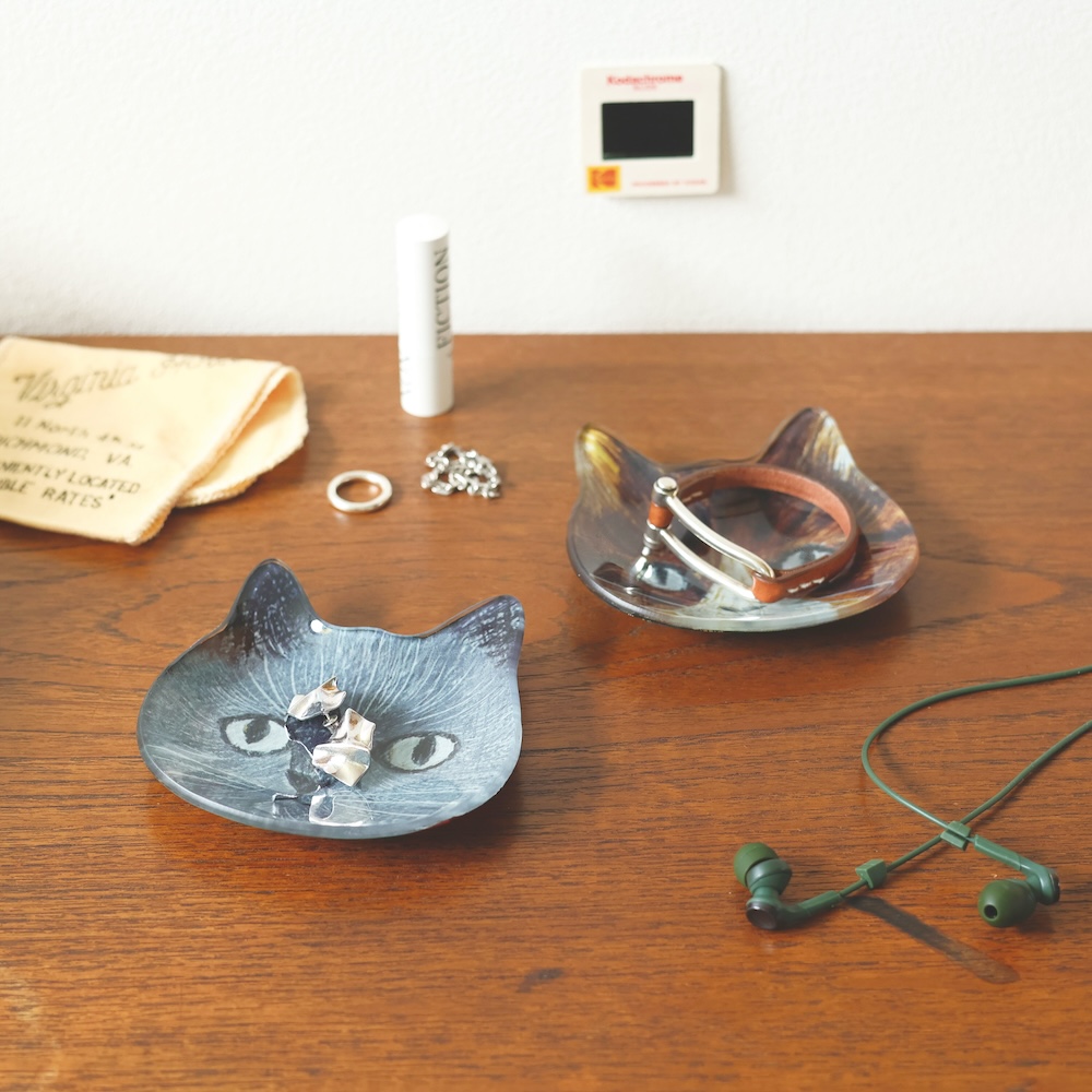 Matsuo Miyuki Cat face glass flat plate Lin | 8000000works